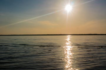 Calm sea with sun shine